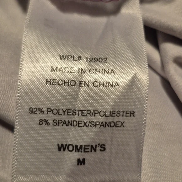 The American Outdoorsman women's Medium sun protected 1/2 zip suntee NEW Fuchsia - Picture 8 of 8